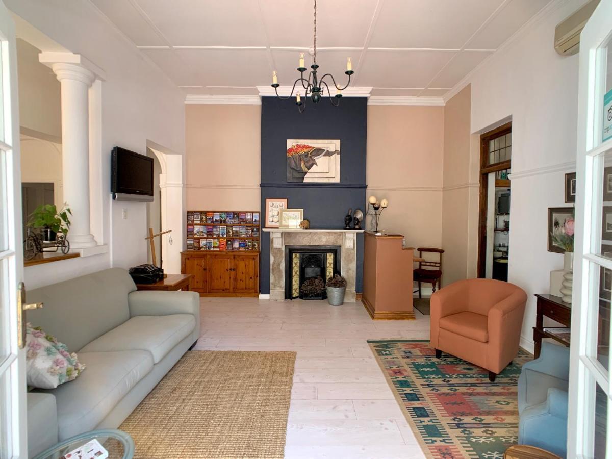 Guest house Dale Court *