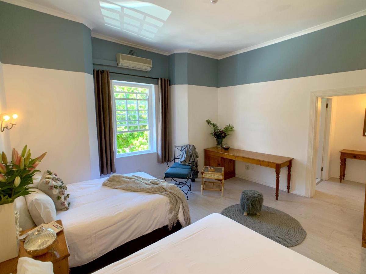 Dale Court Guest house Cape Town